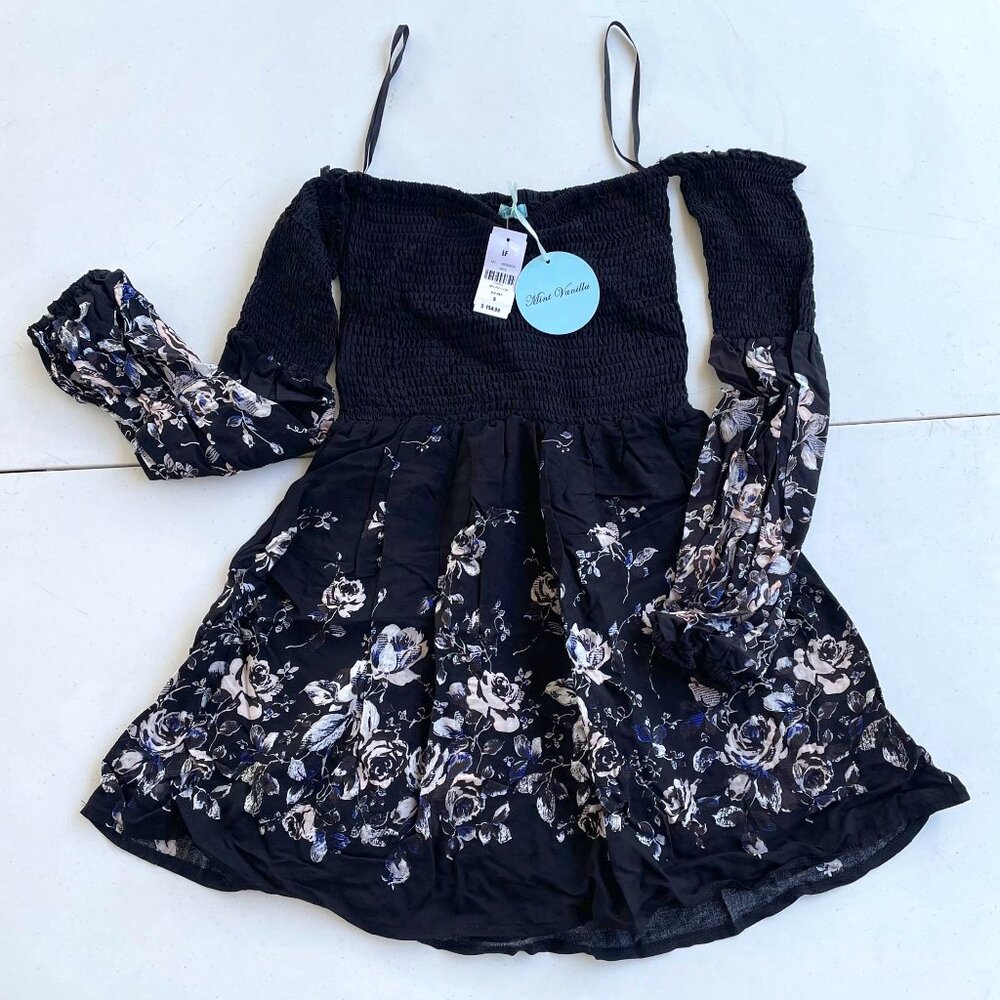 Black dress - Mint Vanilla
